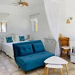La Rustica En Vinuela, Piscina Privada Nyaraló