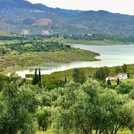 בית נופש La Rustica En Vinuela, Piscina Privada *